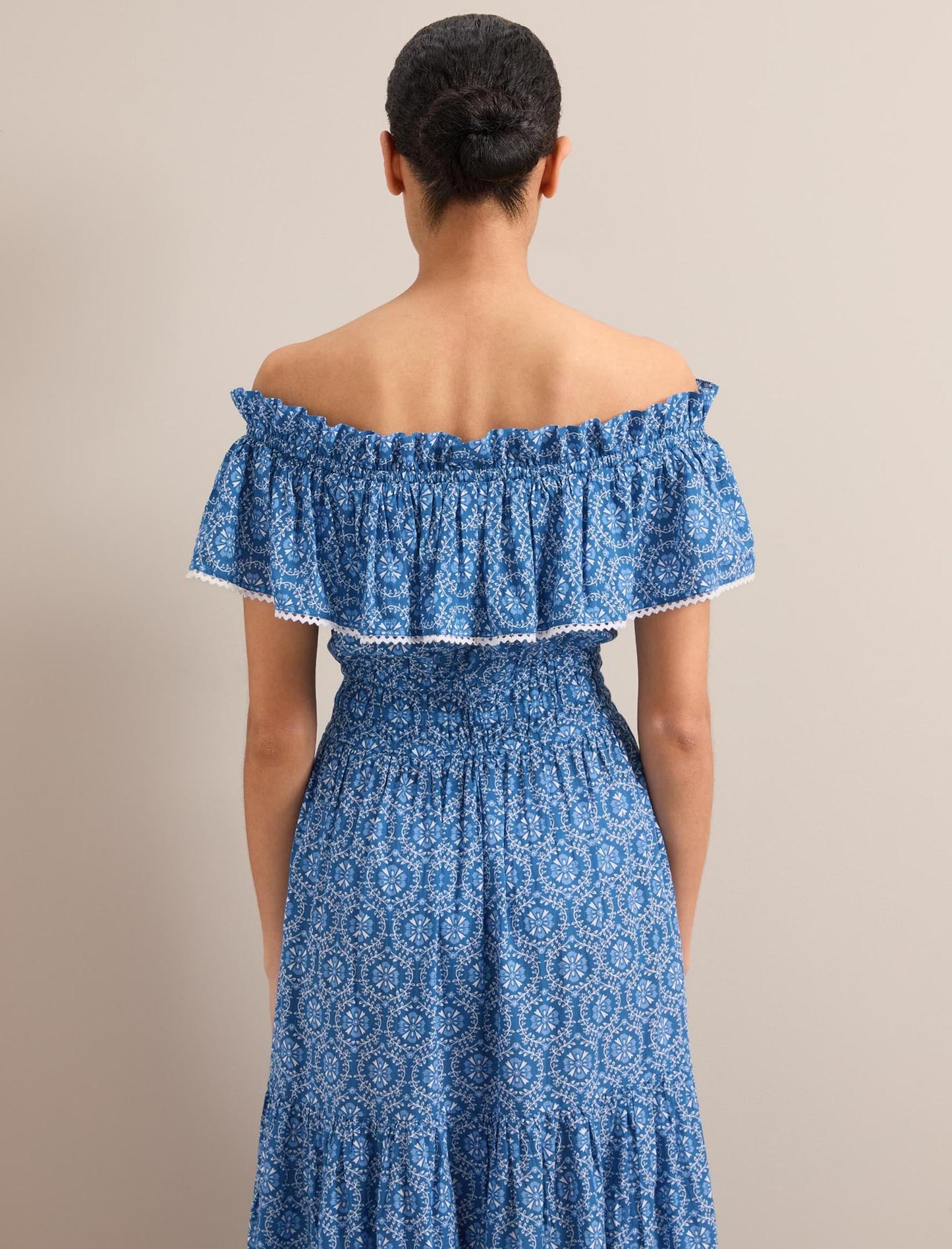 Aimee Cotton Maxi Dress - Blue Circle Carnation Print