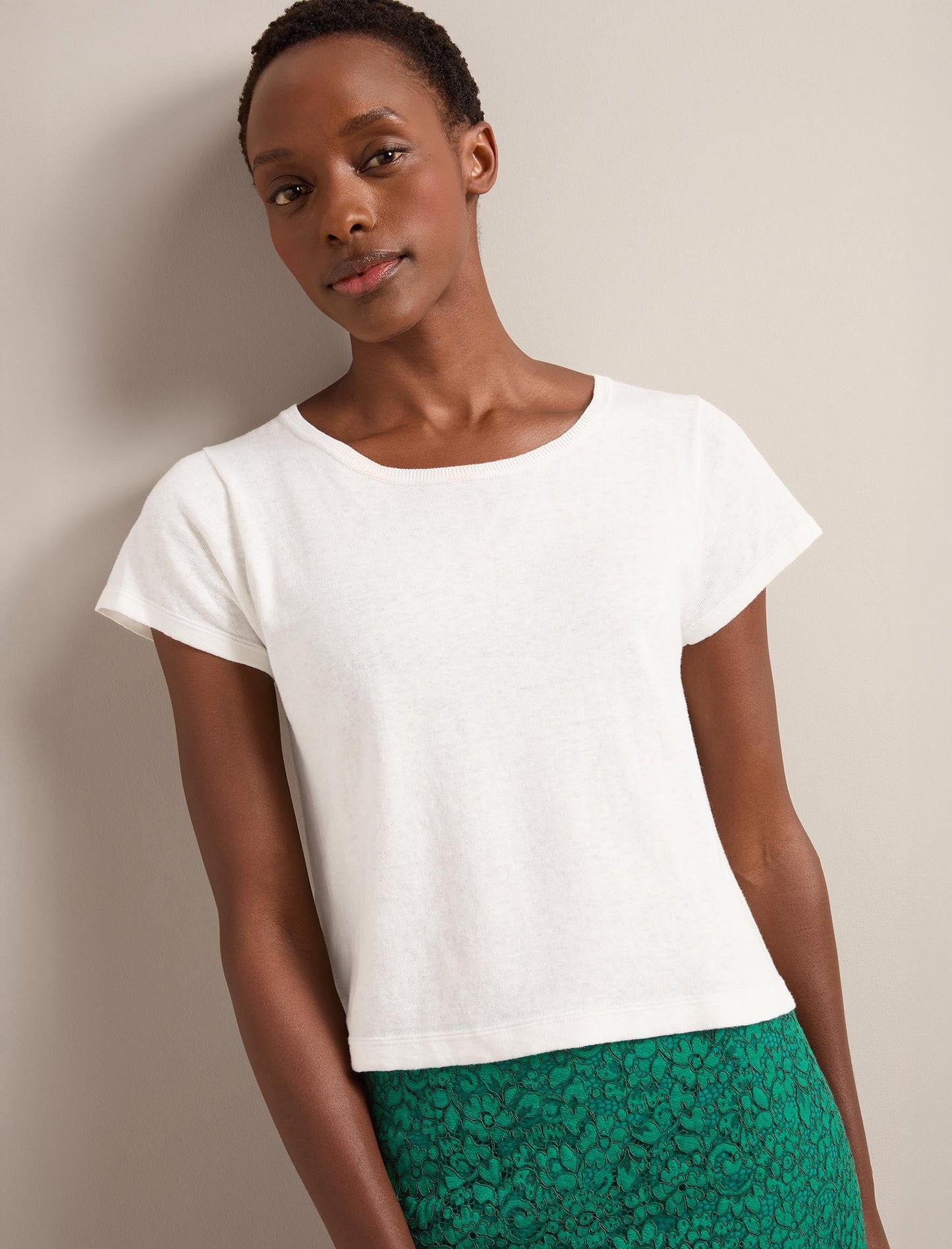 Madison Linen Blend Round Neck Knit T-Shirt - White