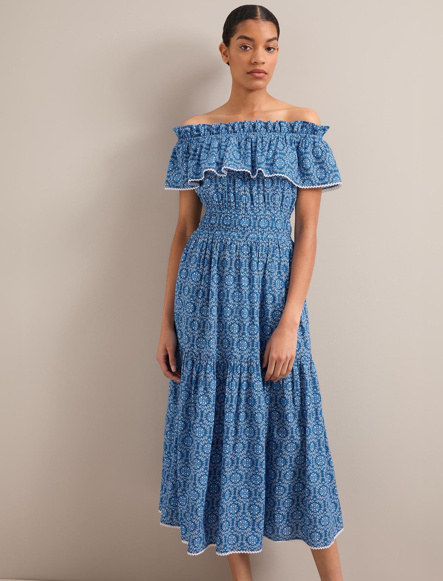 Aimee Cotton Maxi Dress - Blue Circle Carnation Print
