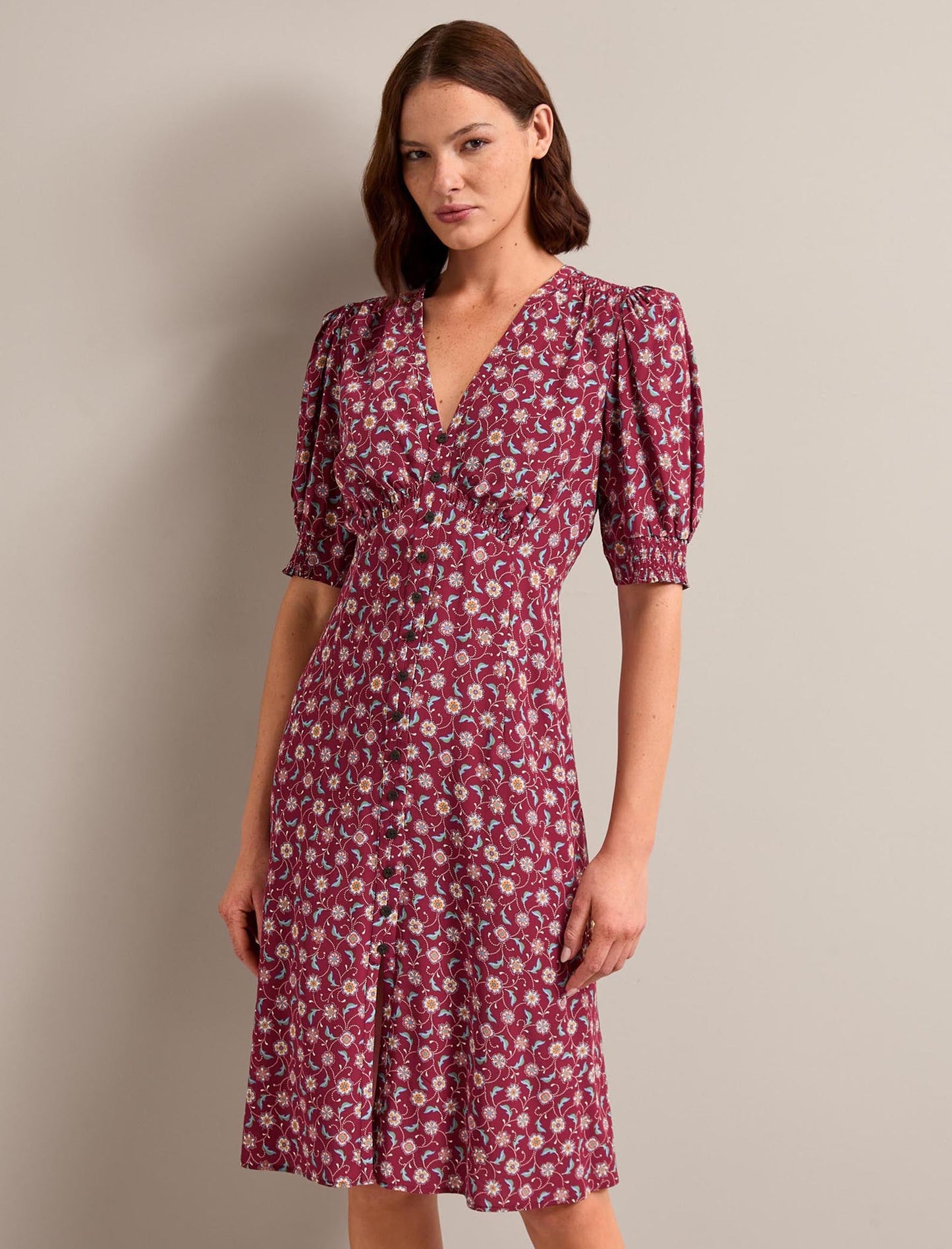 Julietta Silk Short Dress - Burgundy Trellis Print