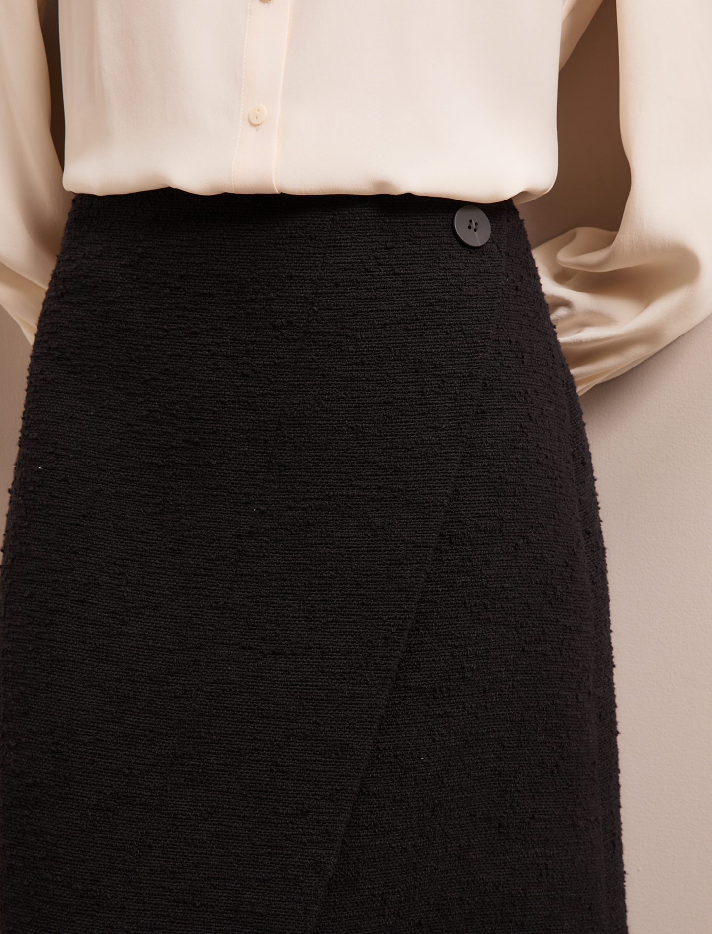 Layla Boucle Tweed Maxi Skirt - Black